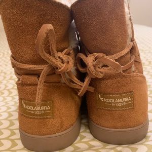 Koolaburra by Ugg boots size 9